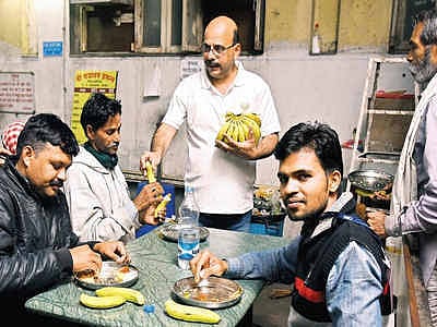 CR staff feeds thousands during Covid19 crisis