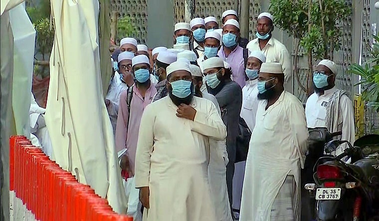 Two Tablighi Jamaat members defecate in corridor at quarantine centre in Delhi, FIR registered