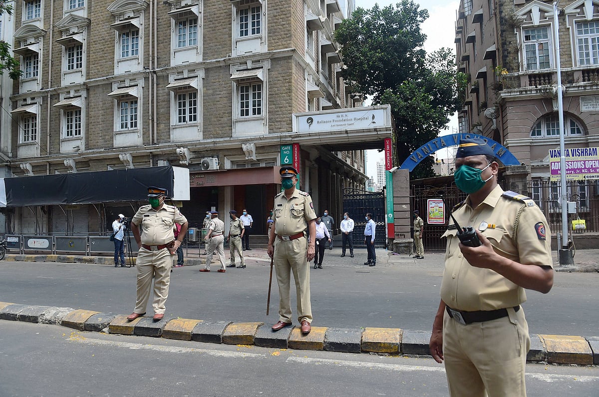 Don't spread rumours or hoard essentials: Mumbai Police tells citizens to stay calm amid Lockdown 3.0 
