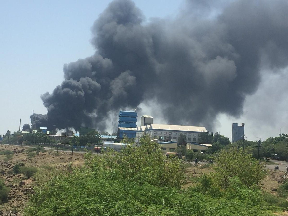 Fire breaks out at a chemical factory in Pune's Kurkumbh MIDC area