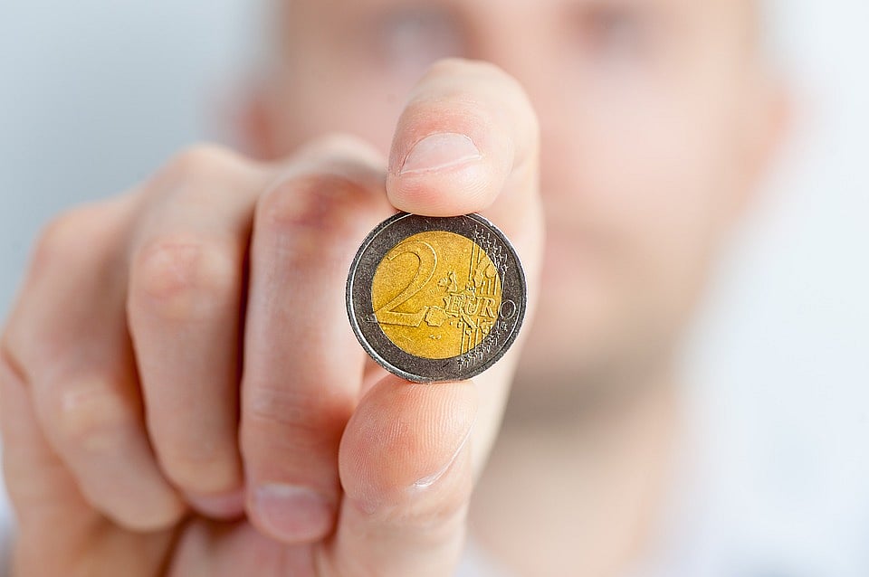 Can't make a decision? All you need to do is flip a coin!