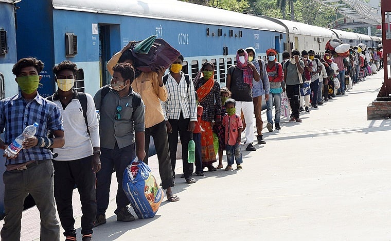 Bhopal: Additional rakes for five WR trains