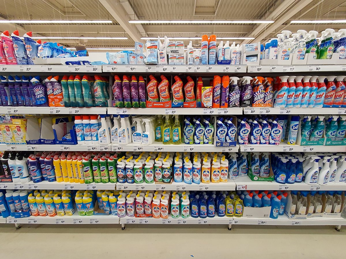 Atmanirbhar Bharat: Pune store's shelves go 'swadeshi-videshi' 
