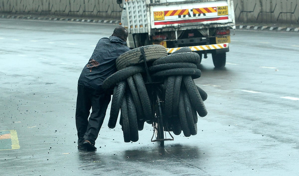 Maharashtra's local industries in shambles after skilled migrant workers return home