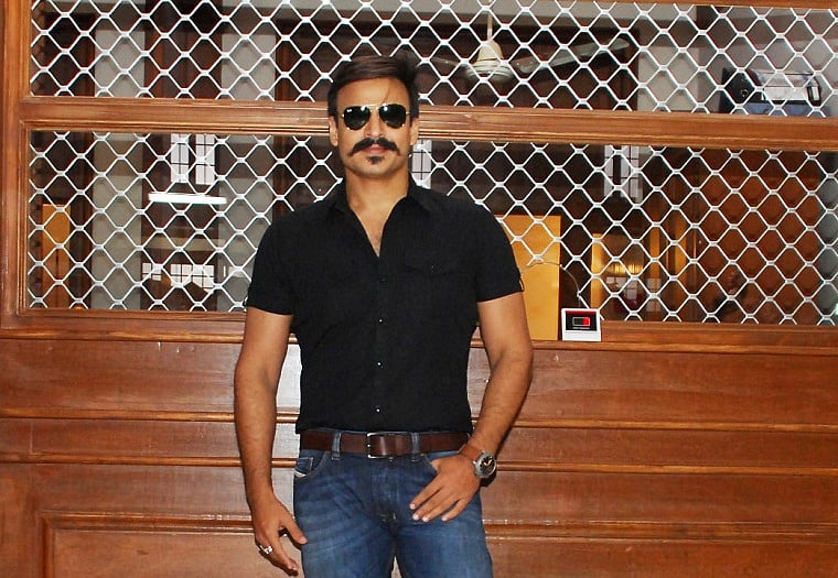 Vivek Oberoi joins Rajeev Sen's debut movie 'Iti: Can You Solve Your Own Murder?' 