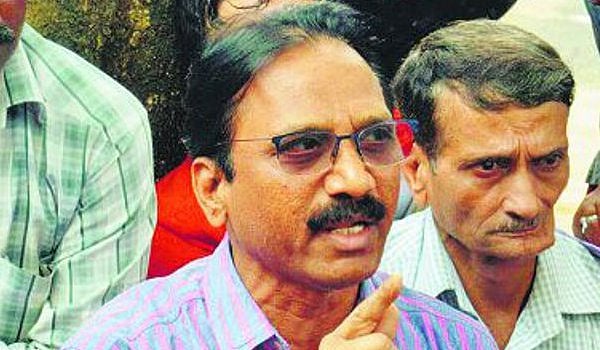 Retired MP-Cadre IAS Officer Ramesh Thete Arrested In Nagpur In Fraud, Cheque Bounce Case