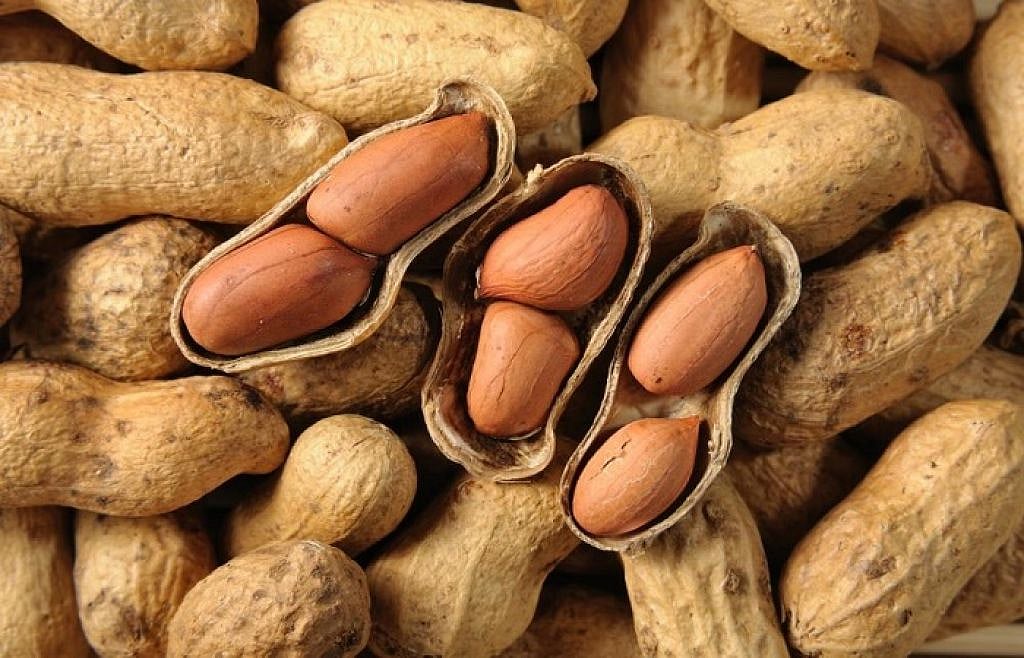 Peanut, coffee to give milk chocolate benefits of dark ones