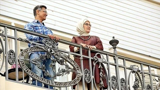 article-image