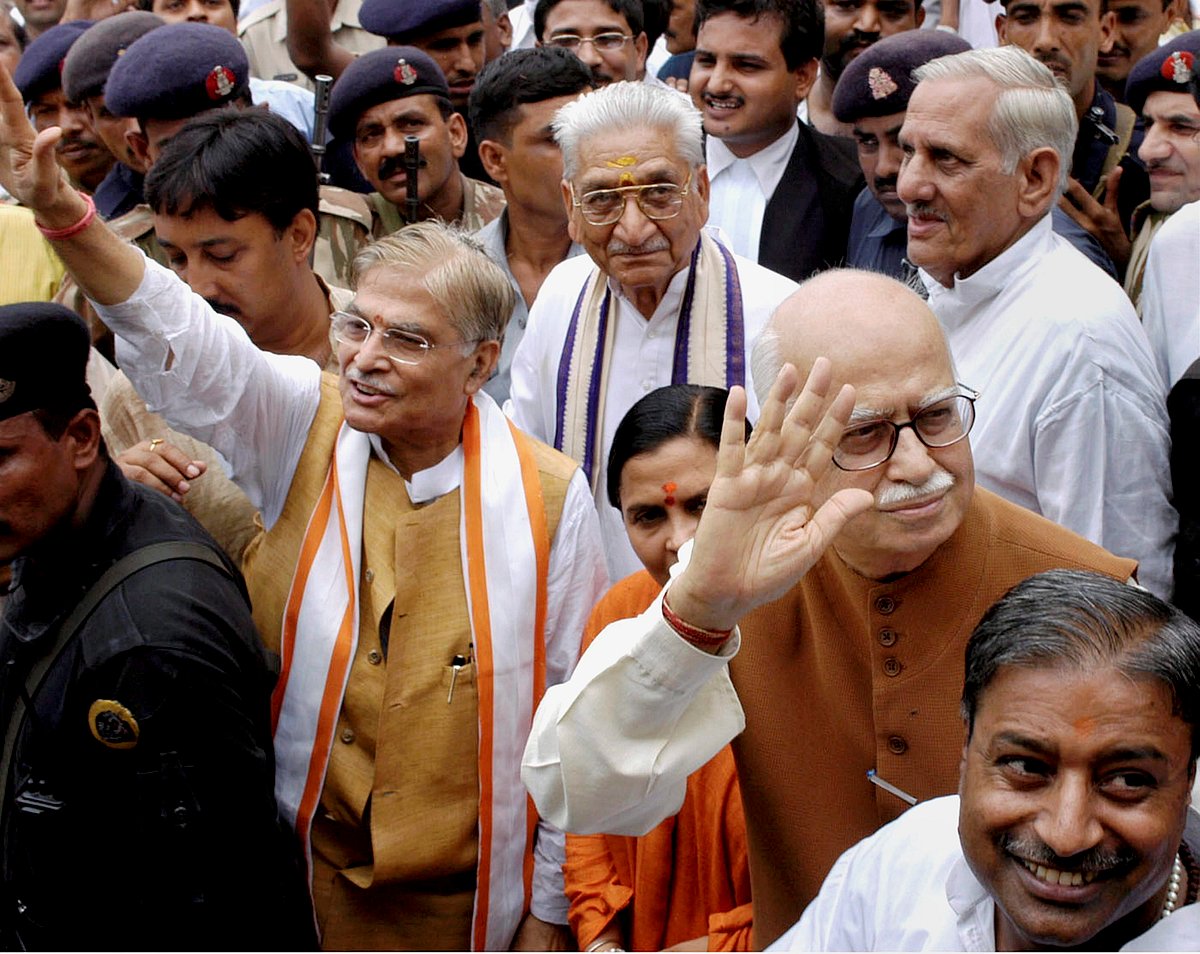 'Mosque fell on its own': Twitter reacts to Babri Masjid verdict acquitting Advani, Uma Bharti and...