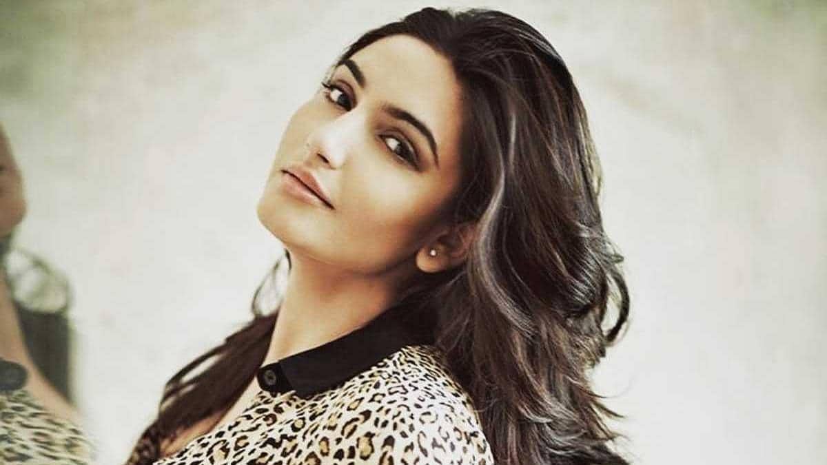 Actress Ragini Dwivedi tampers with drug test sample