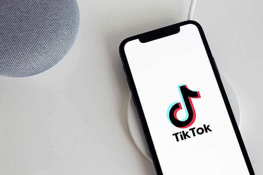 Days after ban, Pakistan restores TikTok services