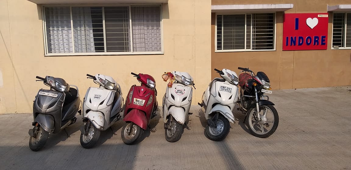 Indore: Three minors among six held for vehicle lifting
