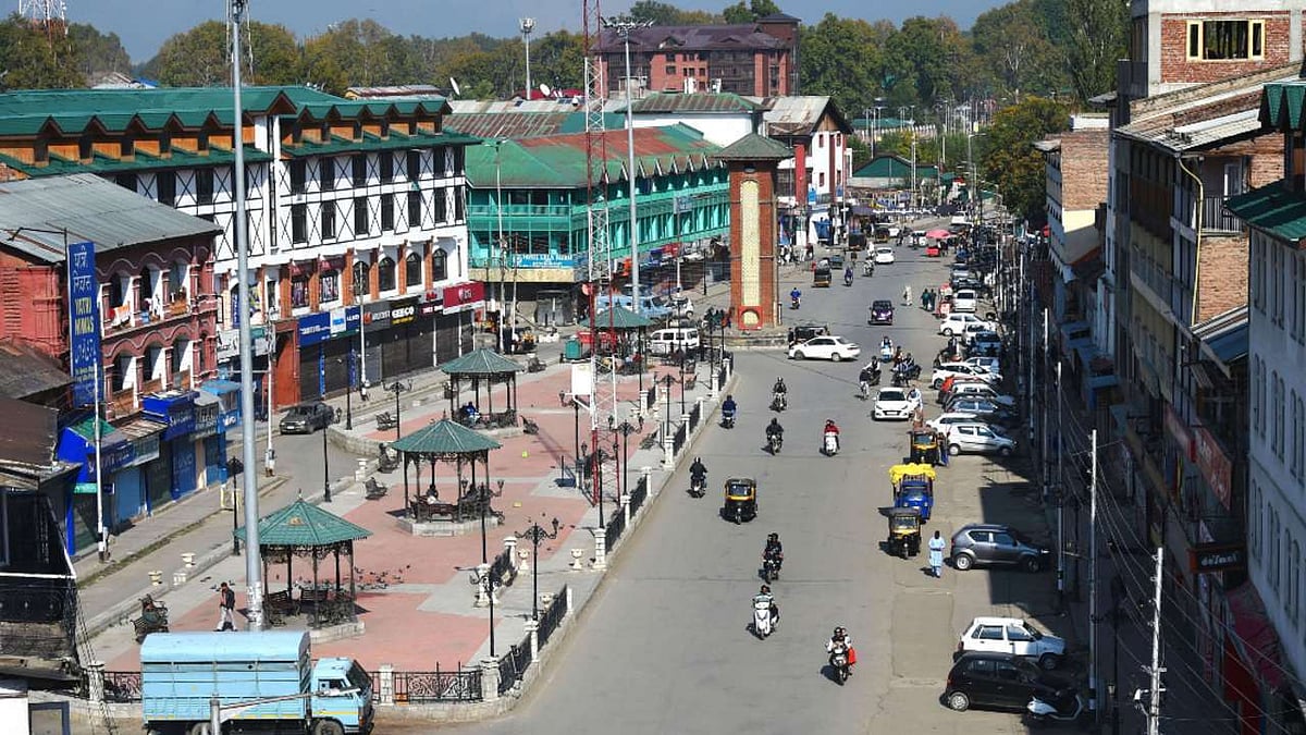 J&K: New COVID-19 lockdown rules issued — Schools to remain closed till Dec 31, religious places...