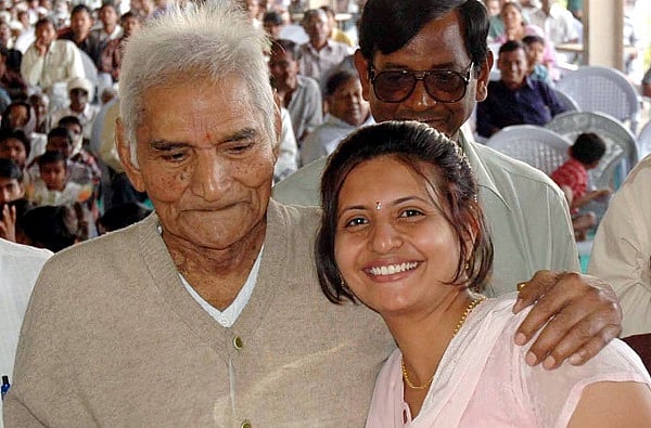 Sheetal Amte, social worker and granddaughter of Baba Amte, commits suicide 