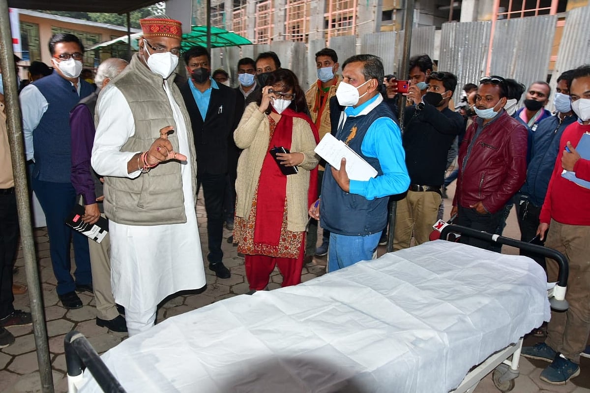 Madhya Pradesh : Minister orders audit of all Hamidia Hospital machines following  deaths of 3 Covid-19 patients