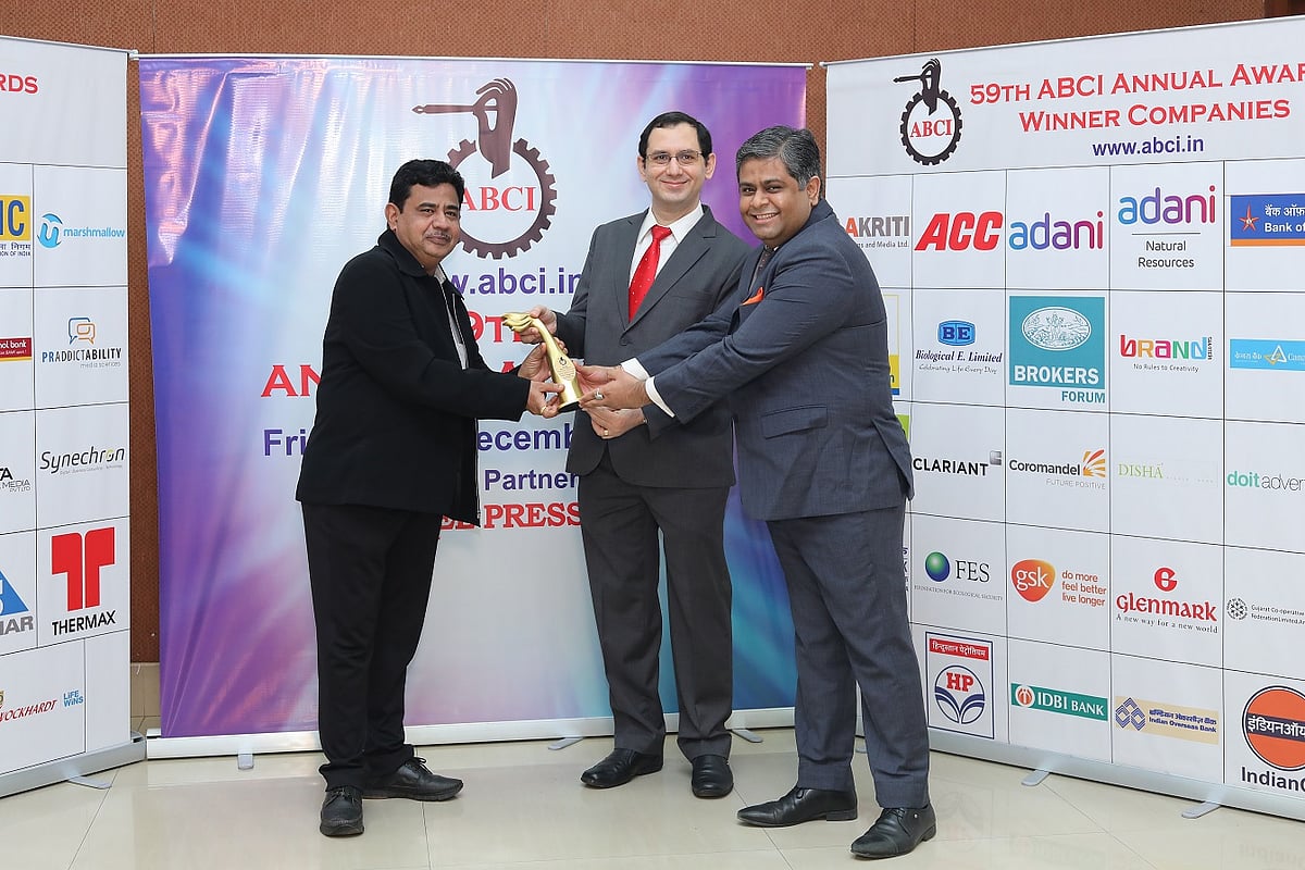 EXIM Bank bags an award