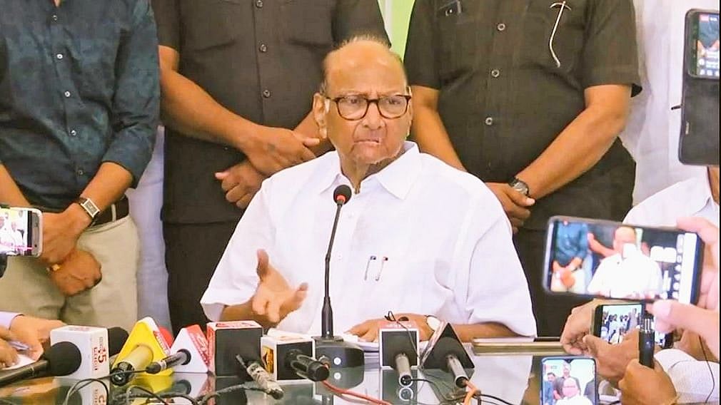 Pune: Pawar's statements backing Munde surprising: Maha BJP chief 
