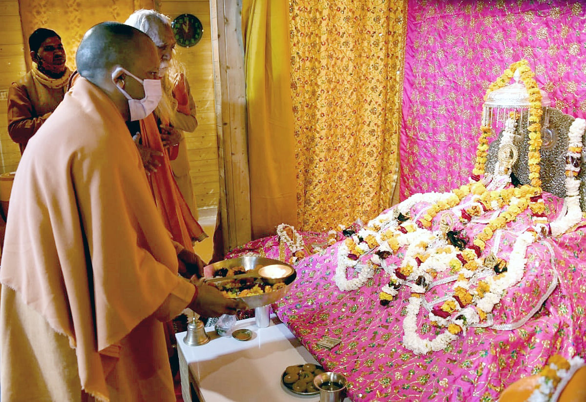 UP: Yogi Adityanath reviews construction works at Ram temple, Kashi Vishwanath corridor 
