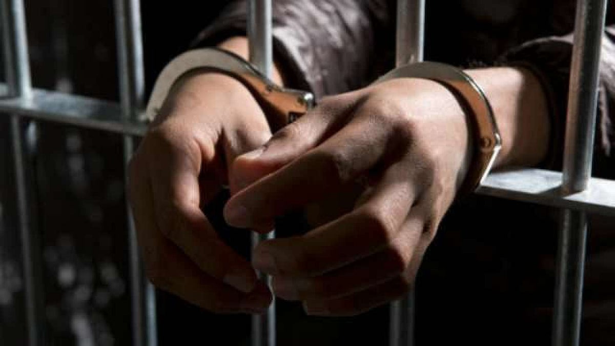 Thane: Three arrested over mobile thefts, burglary