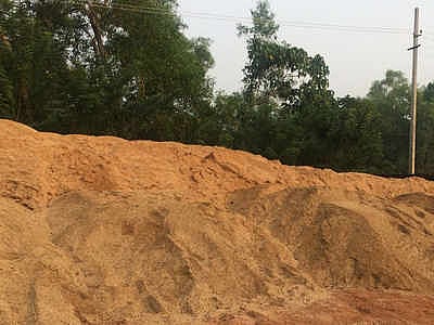 Madhya Pradesh: 3 killed as sand mine caves in at Niwari