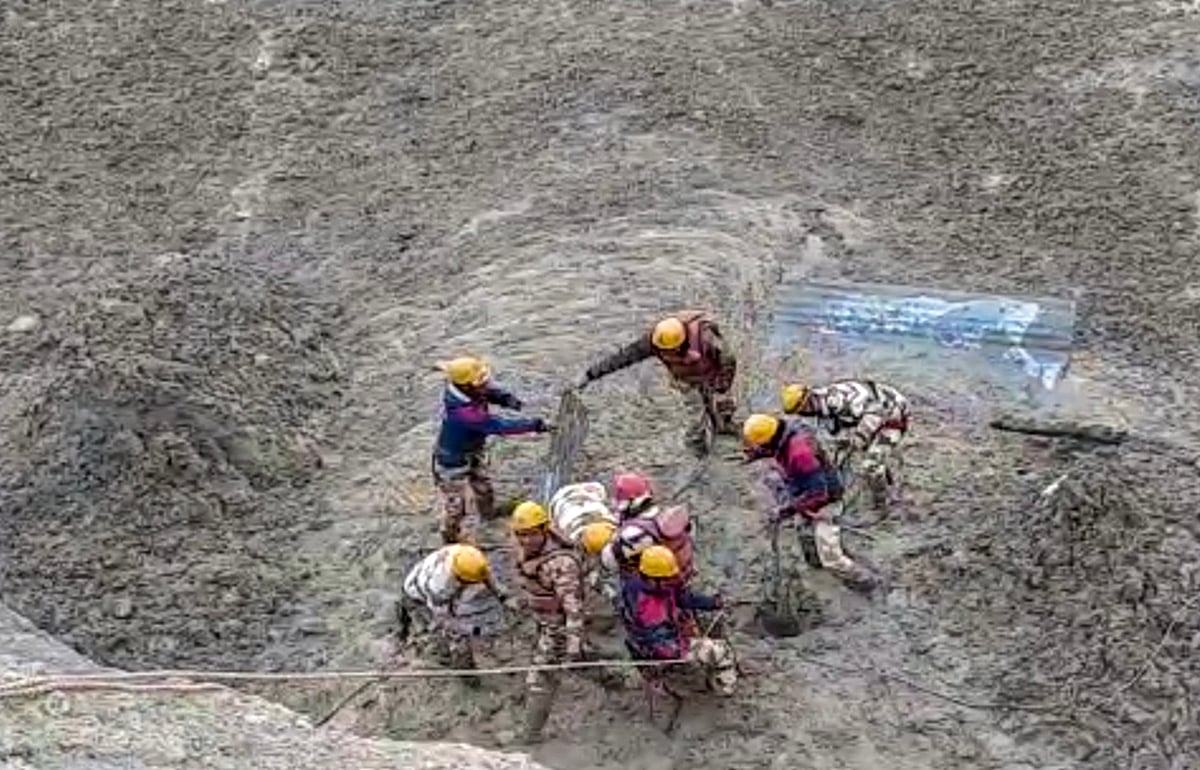 Chamoli: ITBP personnel carry out search and rescue operation at Tapovan Tunnel, after a glacier broke off in Joshimath in Uttarakhand?s Chamoli district causing a massive flood in the Dhauli Ganga river, Sunday, Feb. 7, 2021. More than 150 labourers working at the Rishi Ganga power project may have been directly affected. 