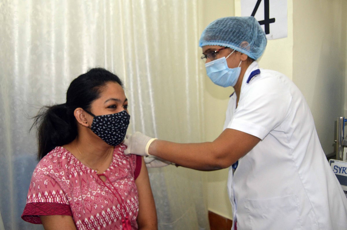 Mumbai: Confusion reigns in vaccination process, healthcare workers upset