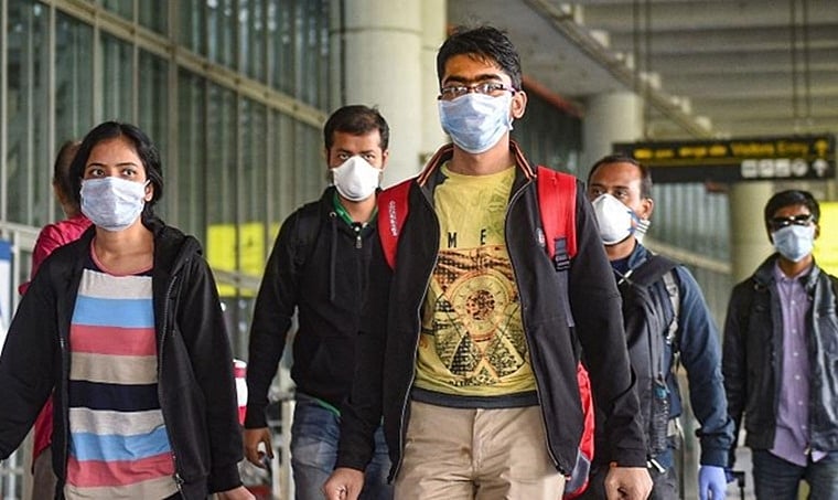 Offload passengers not wearing masks properly: Delhi HC tells DGCA