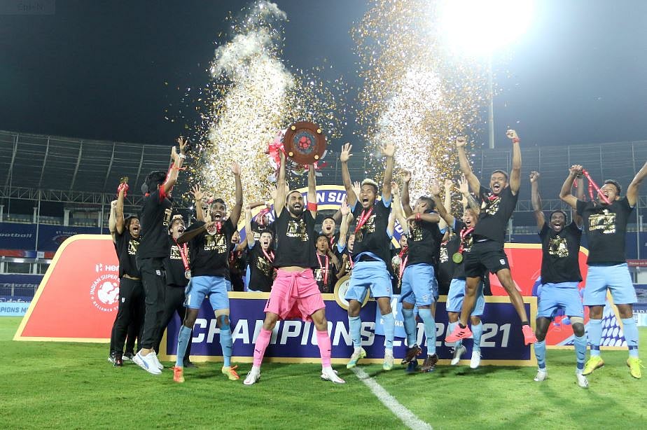 Hero Indian Super League: Mumbai crowned Champion; Lobera's boys muscled their dominance to clinch a double as they added the League Shield to the ISL title