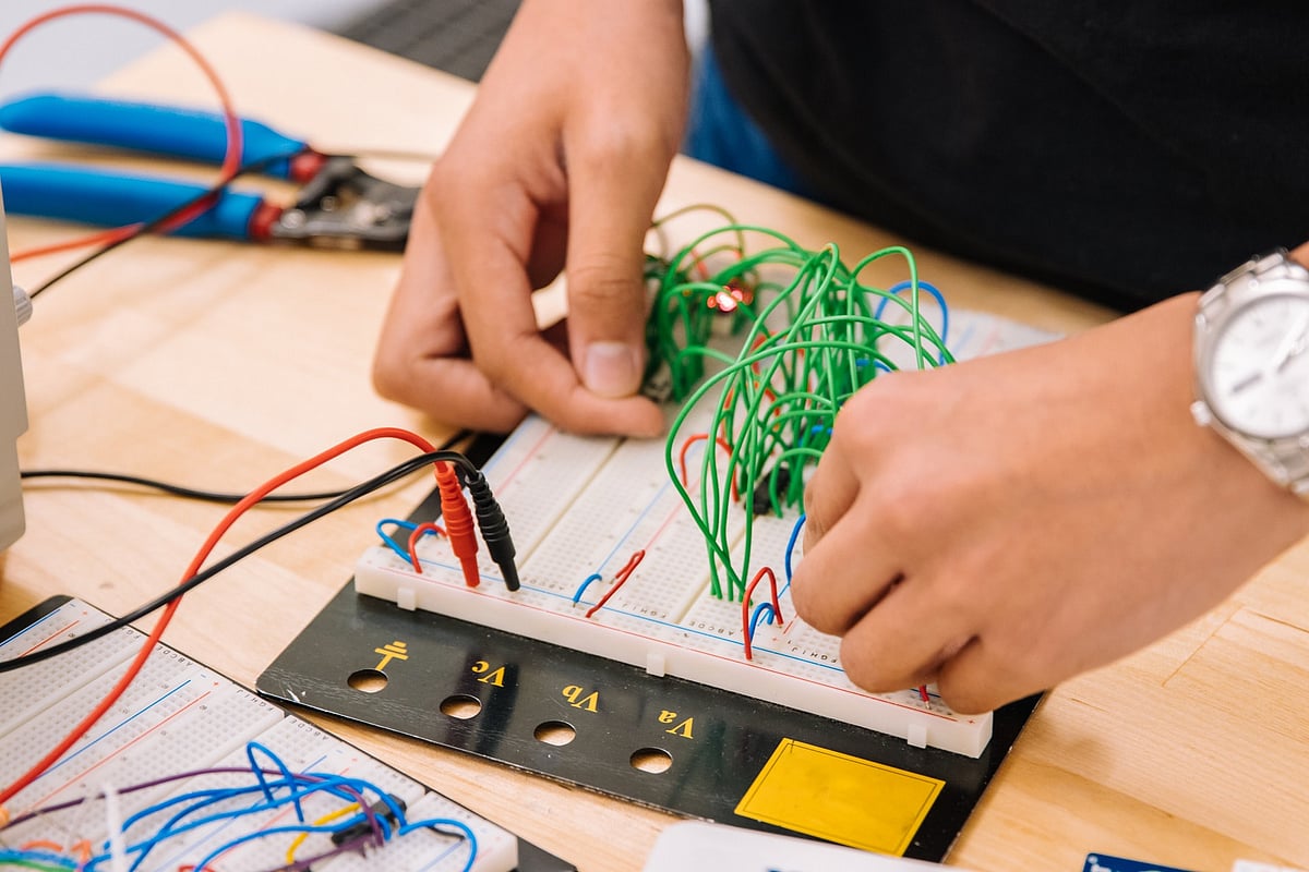 Maths, Physics, Chemistry not compulsory for engineering? Here's what AICTE has to say 