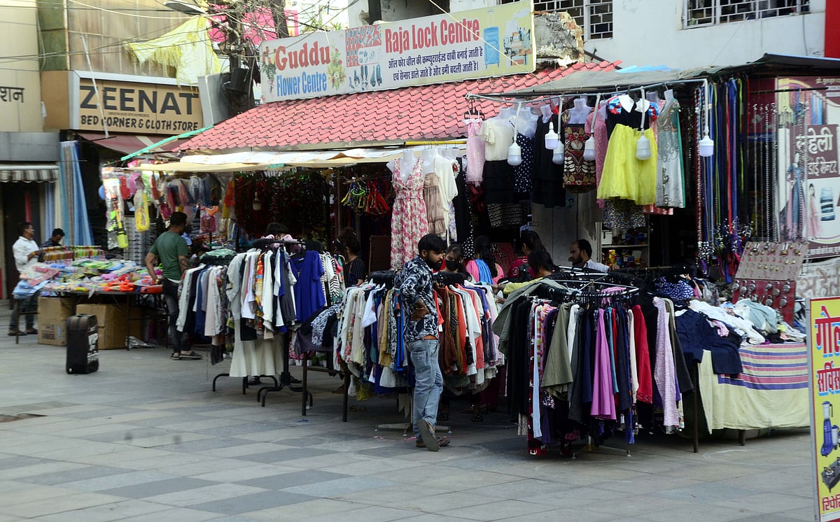 Shopkeepers are not taking any Covid-19 safety precautions at their outlets in Bhopal
