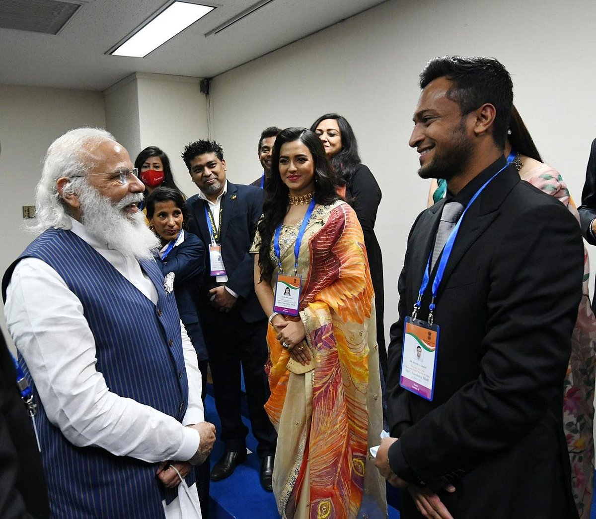 Dhaka: Prime Minister Narendra Modi meets the young achievers of Bangladesh