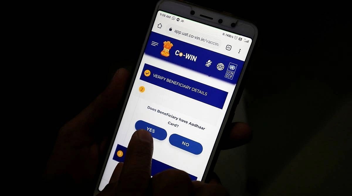 Maharashtra: Uddhav Thackeray bats for state-level COVID-19 vaccine registration app