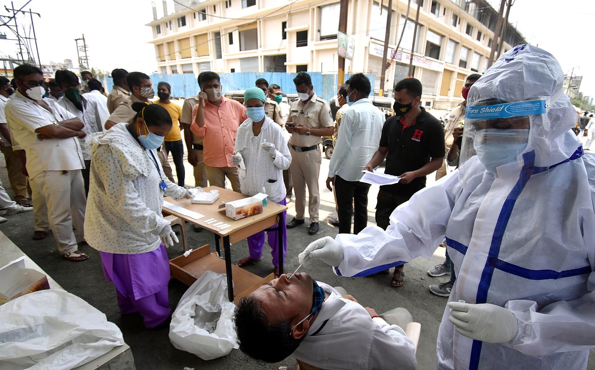 'Sensible administrative structure, decentralisation and data-driven planning': Things that helped BMC to tackle second COVID-19 wave better than Delhi