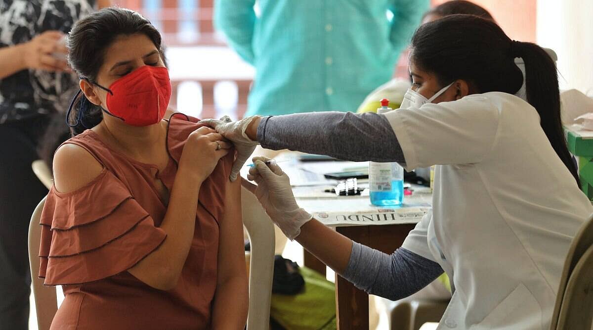 Learn from experts: How to take care at home post-vaccination