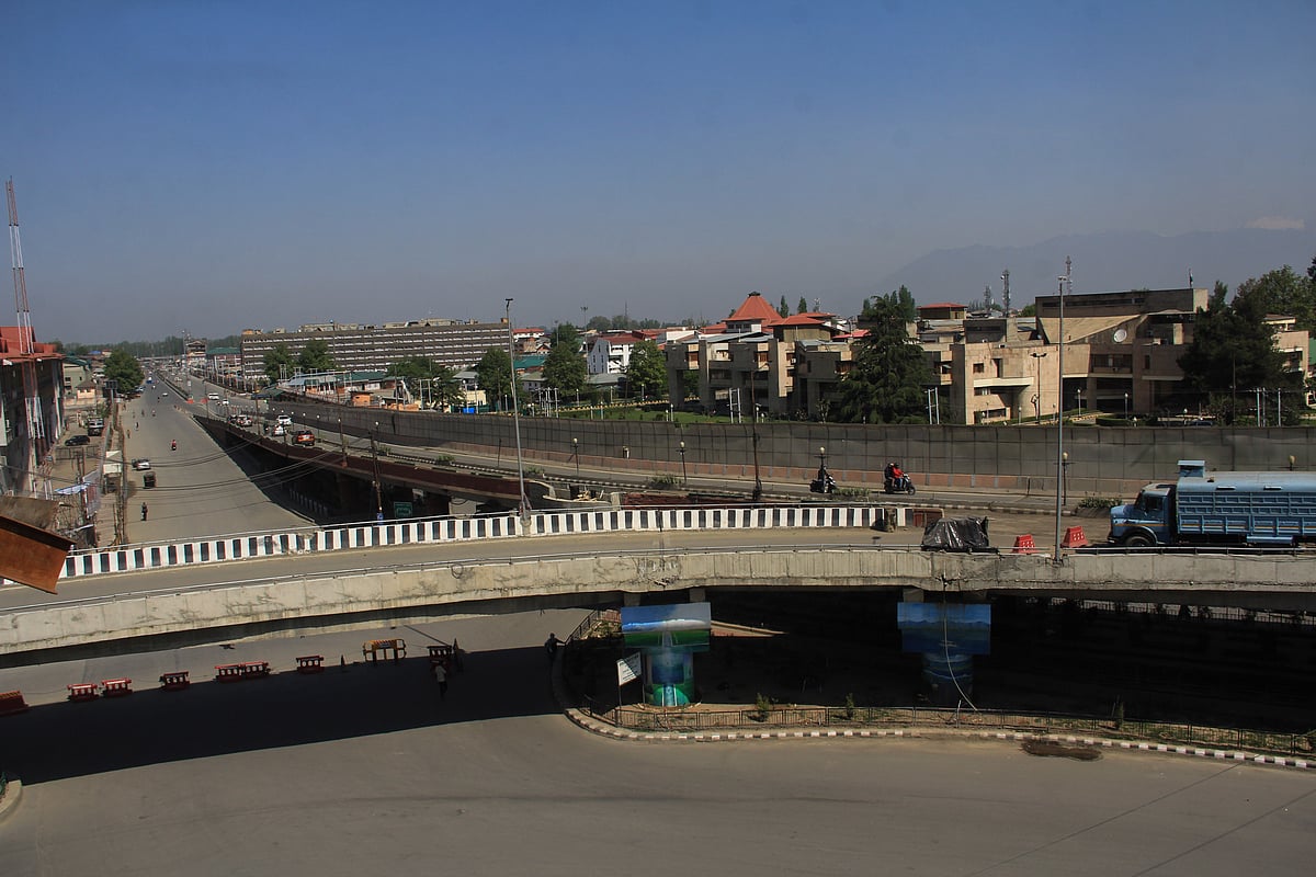 Roads across the valley continued to wear a deserted look as public transport remained off the roads and markets were shut.