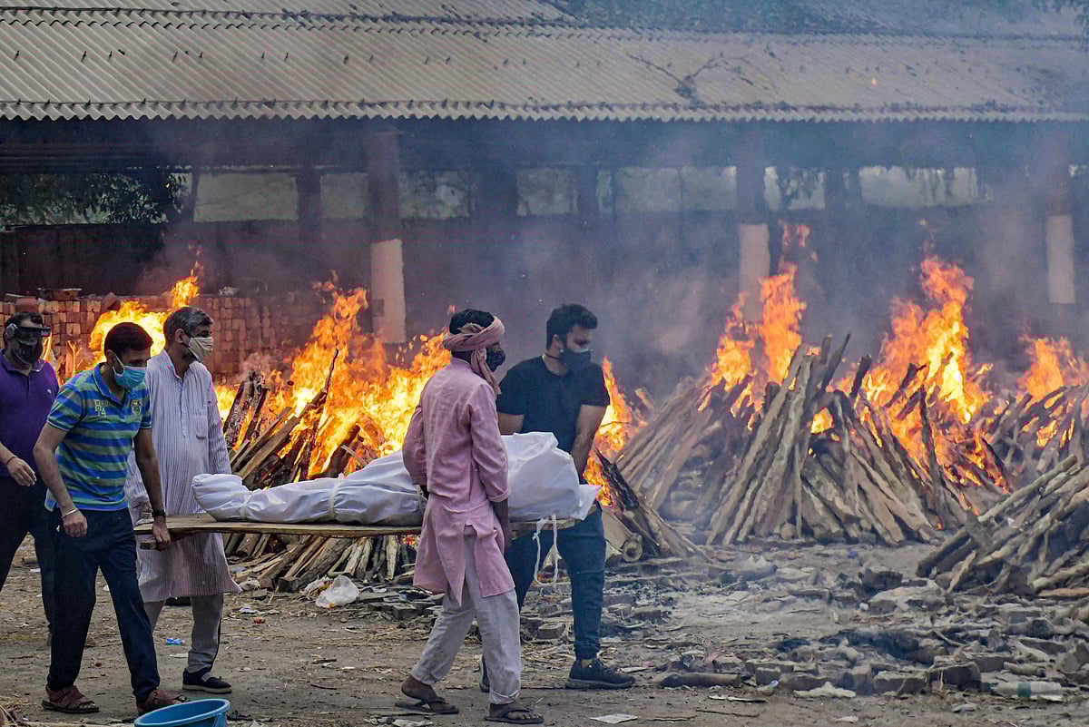 Mass cremation of COVID-19 victims at Ghazipur crematorium in New Delhi during second COVID-19 wave. | PTI