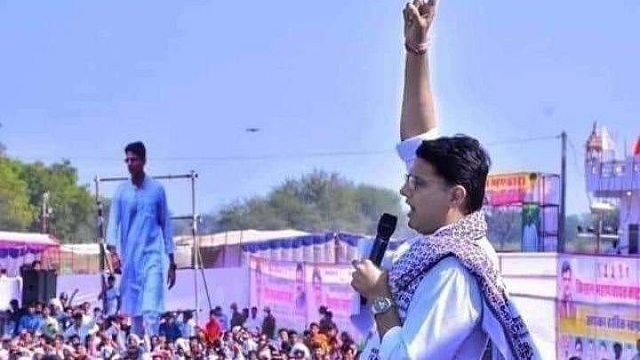 Amidst the reports of factionalism in Rajasthan Congress, #PilotAaRahaHai trends on Twitter 
