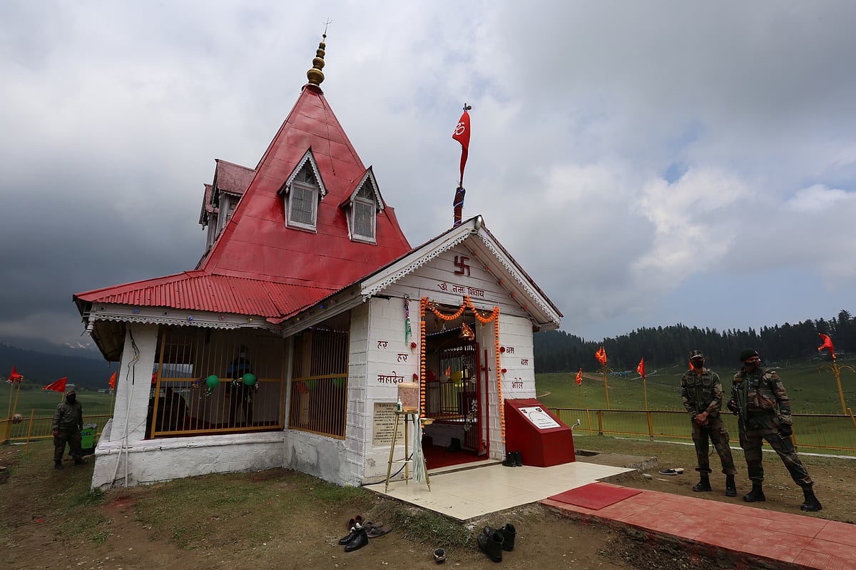 The army battalion at Gulmarg, with the help of locals, renovated a hundred-year-old Shiv temple. It was reopened for the public on June 01, 2021.