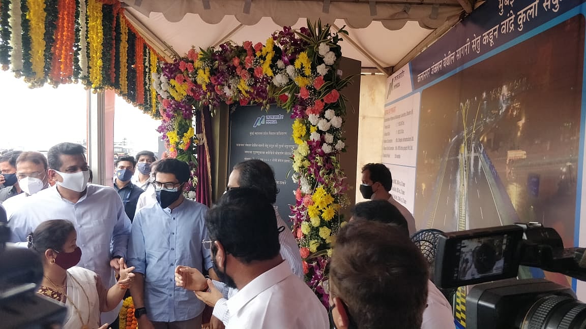 The cost of the Kalanagar Junction decongestion plan, with the three flyovers is pegged at Rs 103.73 crore.