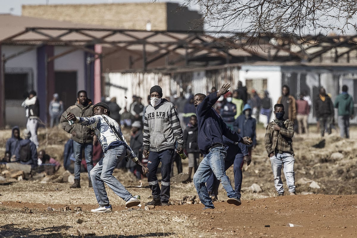 South Africa violence: Death toll rises to 45 after imprisonment of Jacob Zuma