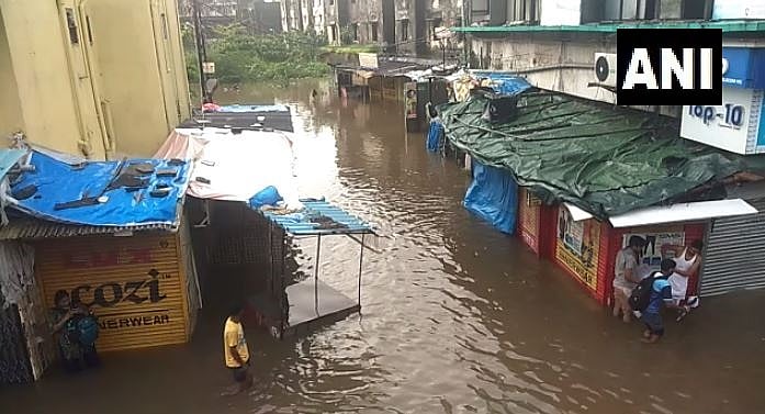 Watch photos and videos: Heavy rains pummel Mumbai overnight