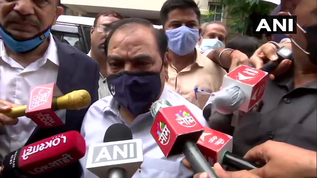 Mumbai: NCP leader Eknath Khadse arrives at ED office, says 'I will cooperate'