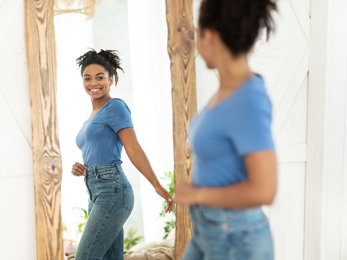 Movement Coach: Look slimmer instantly with these smart body postures 