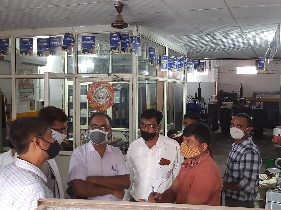 Morena: Lokayukta sleuths conduct searches at residential and commercial premises of Morena Municipal Corporation officer, properties worth crores unearthed