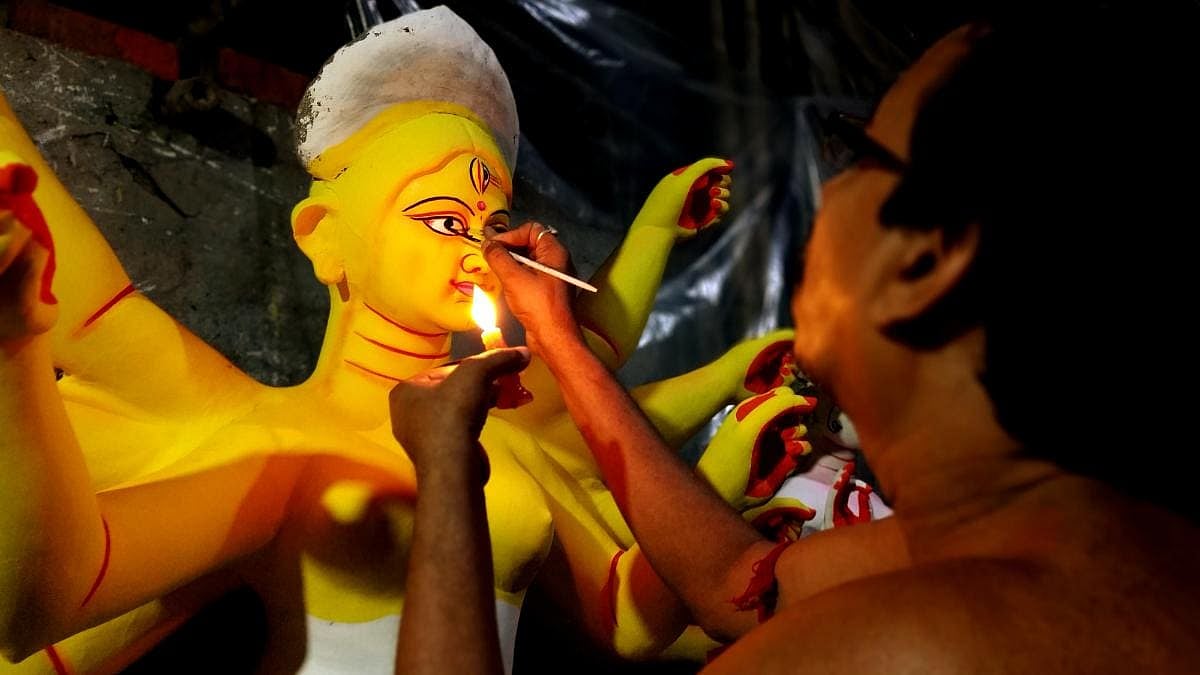 West Bengal: Bhowanipore, home constituency of CM Mamata Banerjee, ready to woo visitors on Durga Puja