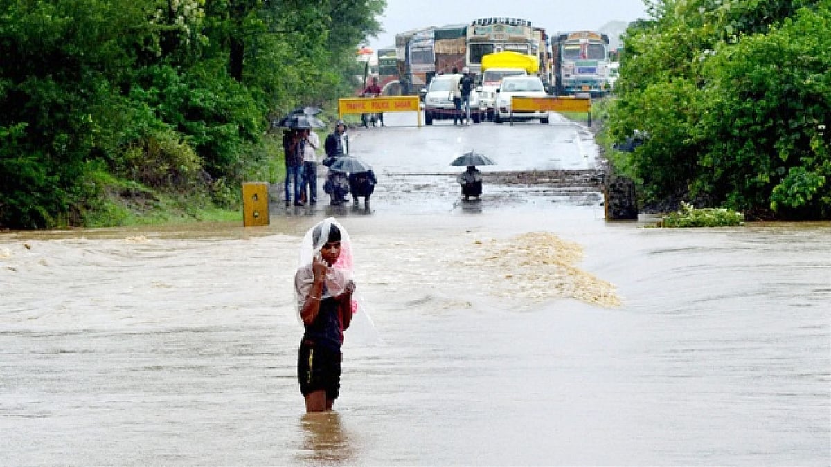 Madhya Pradesh: Govt to ensure all possible help to flood-hit families: CM
