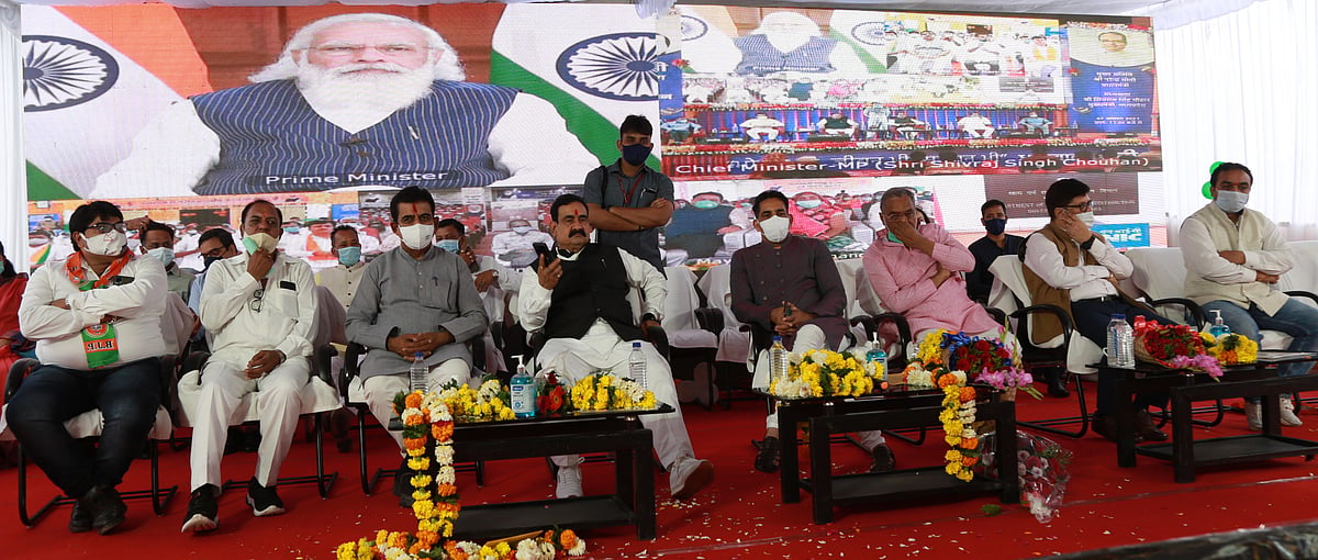 Bhopal: Anna Utsav from today as FPS operators end strike 