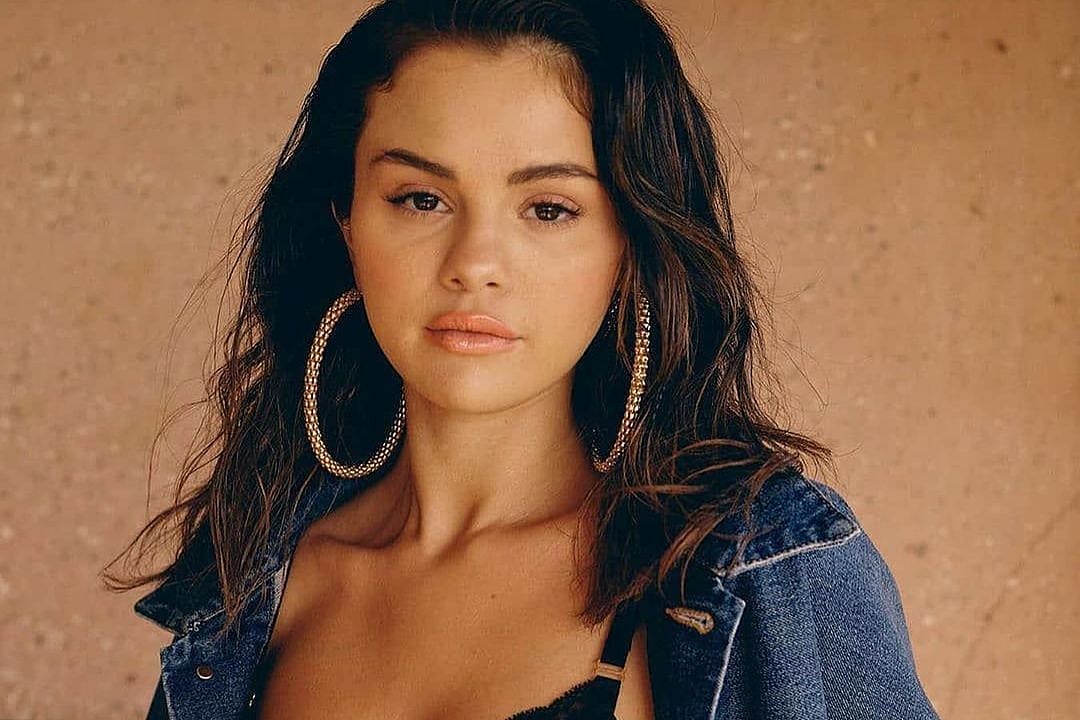 Selena Gomez fans call out comedy-drama 'The Good Fight' for insensitive joke on singer's kidney...
