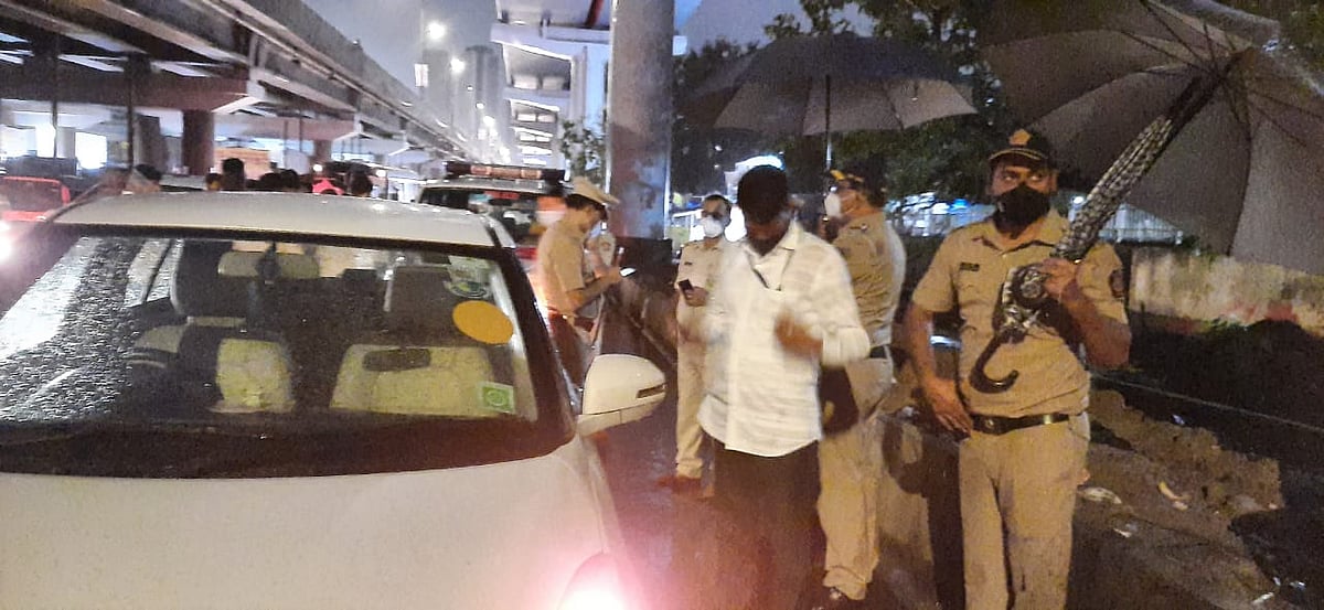 Mumbai: MBMC official fired at, escapes with minor injury