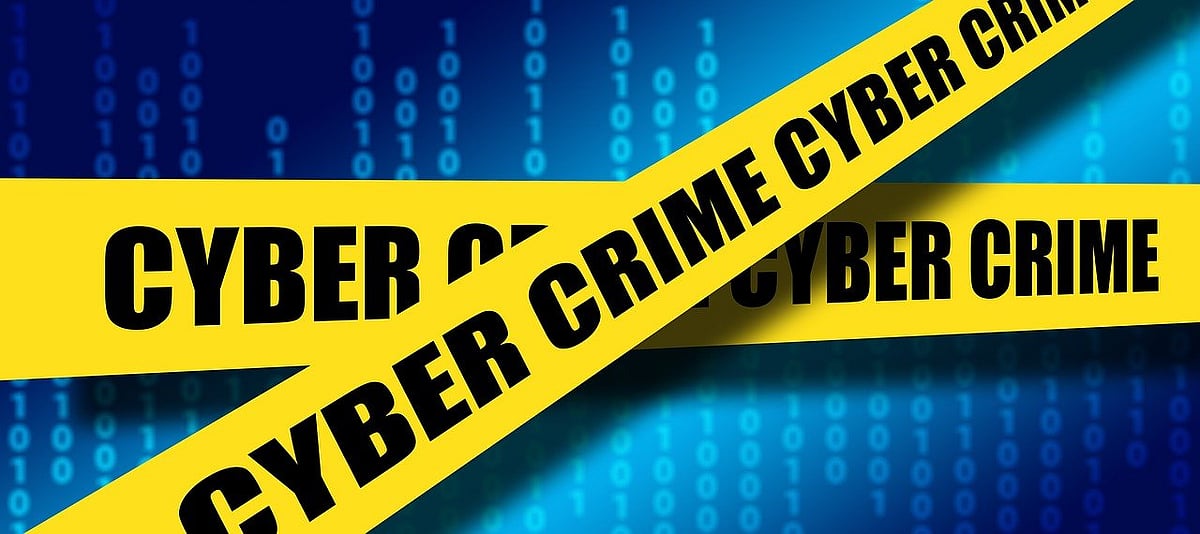 Delhi: Cyber criminals dupe people on social media on pretext of sending gifts; nabbed